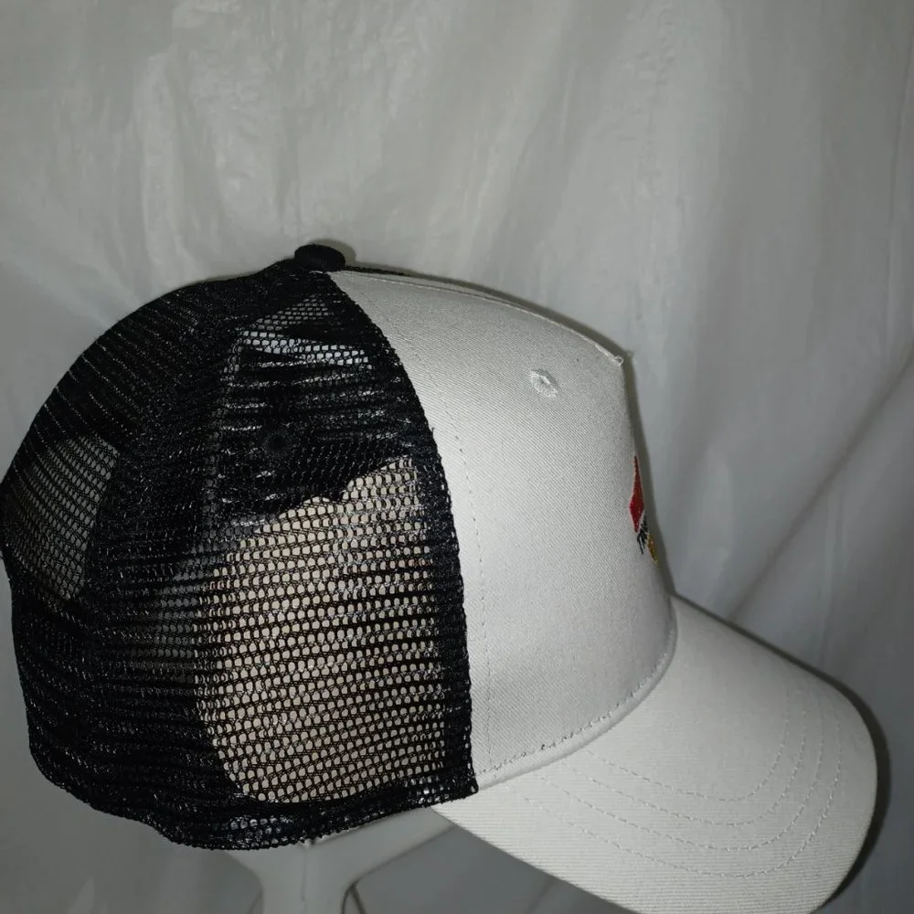 TRUE RELIGION SNAPBACK PRIDE RAINBOW COLORS TRUCKER HAT